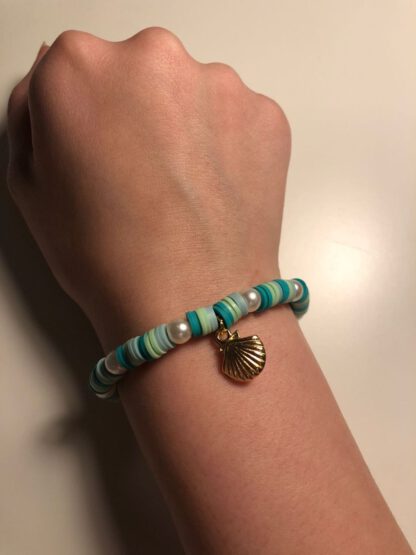 Shell bracelet